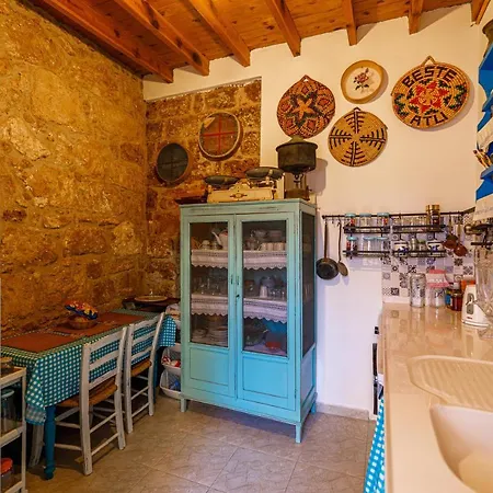 Guest house Santa Napa 3*