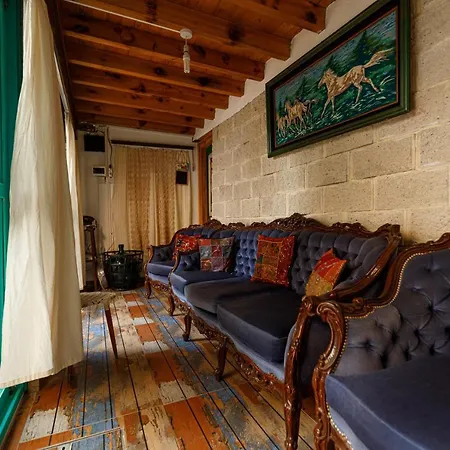 Santa Napa Guest house